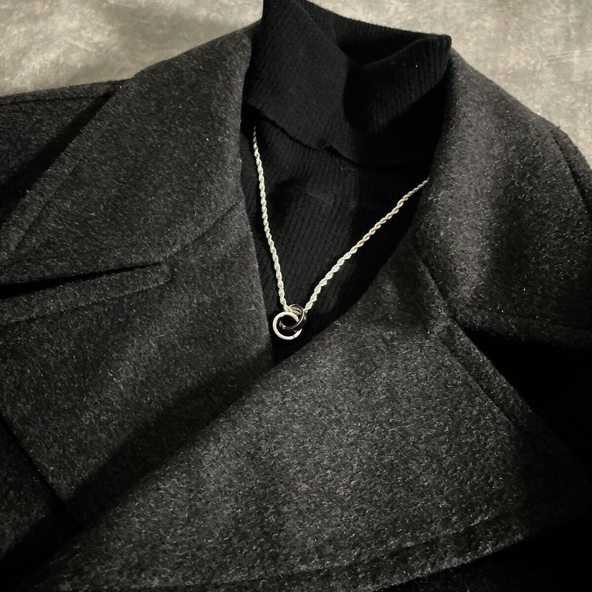 【極美品】米発の高品質カジュアルを感じる一着 BANANA REPUBLIC バナナリパブリック Pコート チャコール 黒 メンズ Lサイズ 上質メルトン_画像4