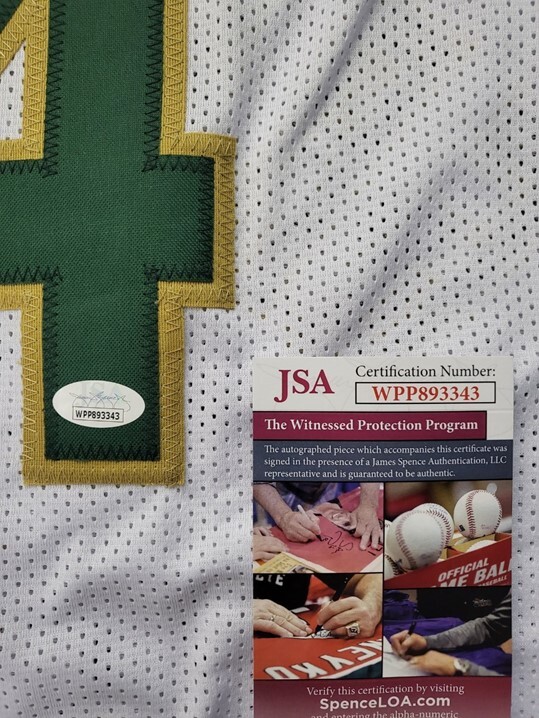 ヤニス・アデトクンボ サイン入りユニフォーム_画像5