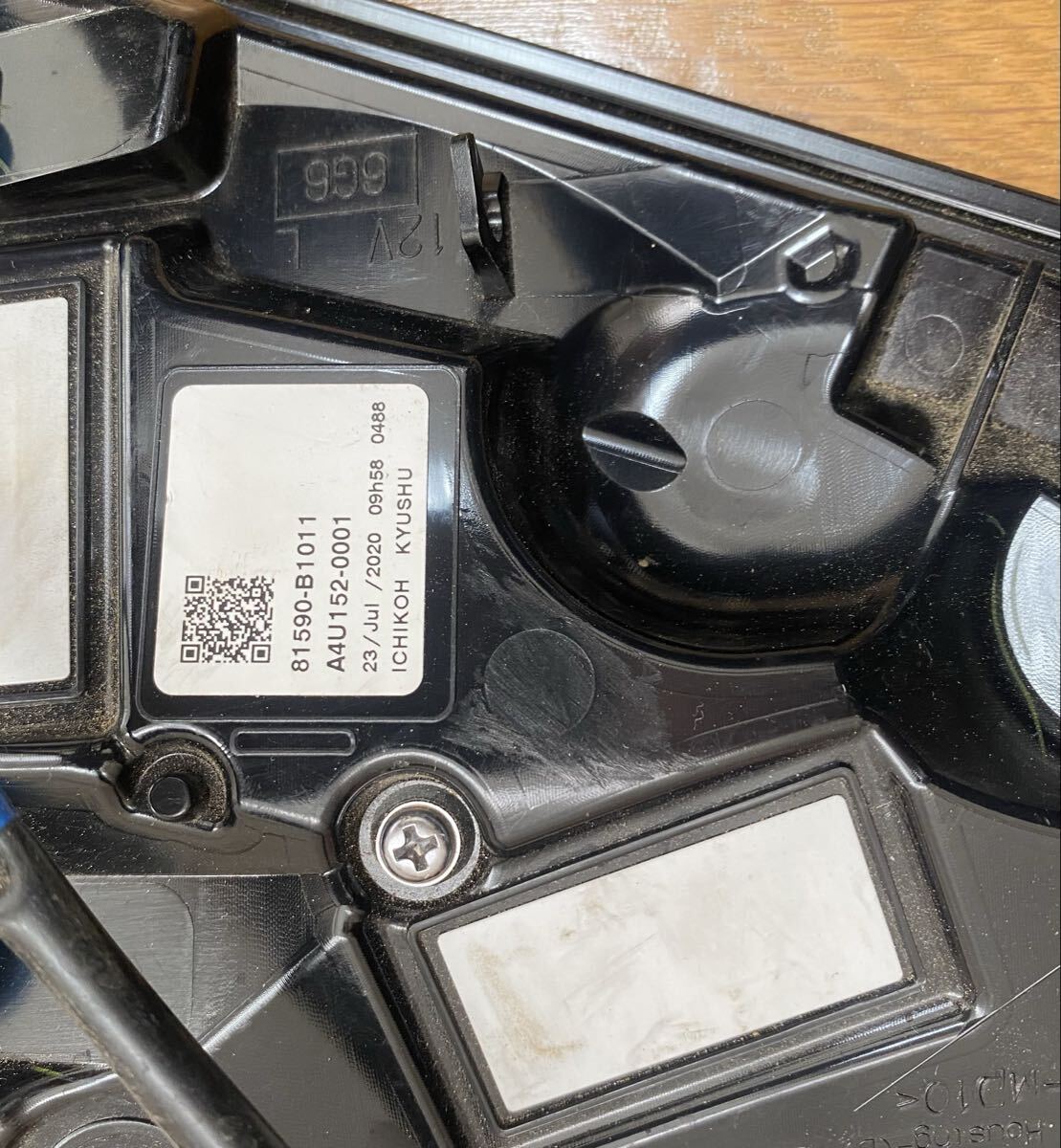 トヨタ ライズ フィニッシャーランプ ICHIKOH 81590-B1011 A4U152-0001 左側 助手席側_画像5