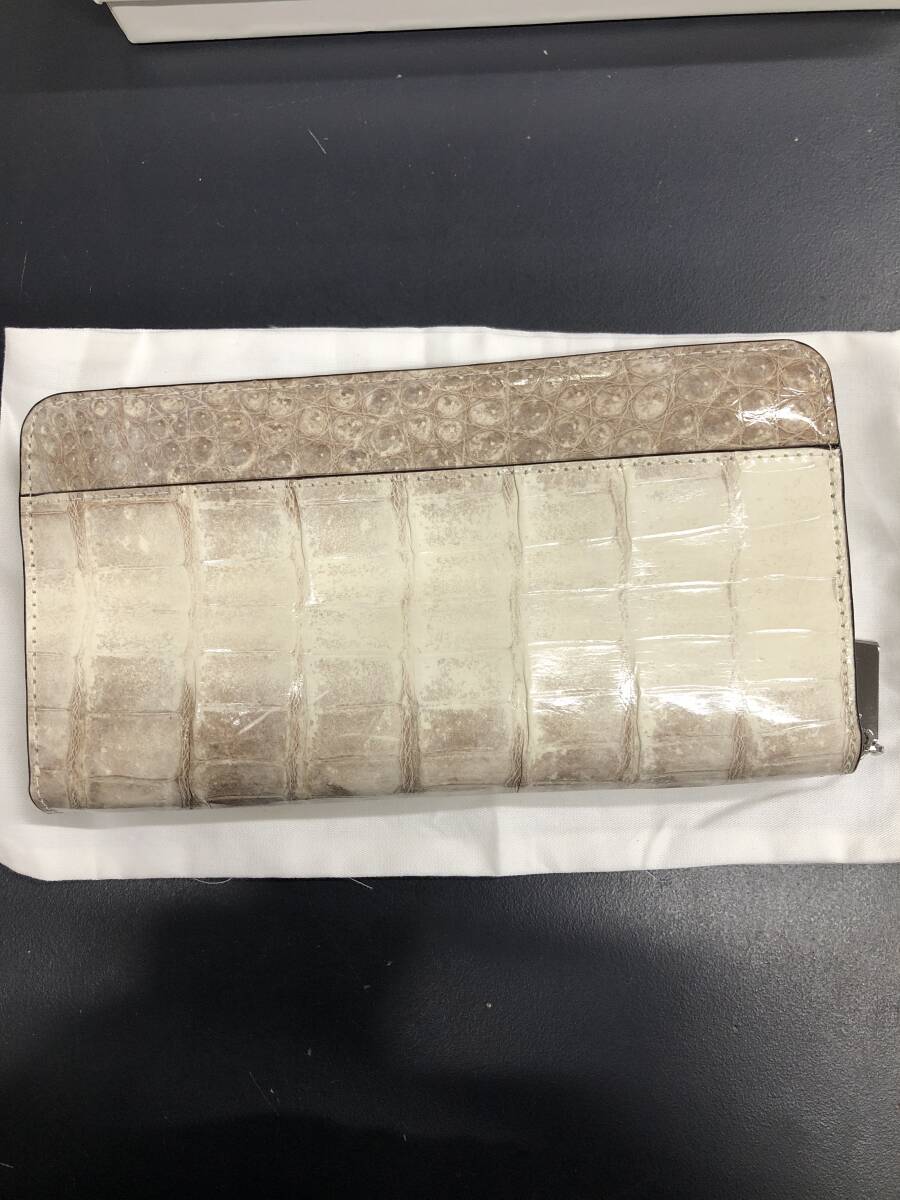HB5398　ヒマラヤ クロコダイル 長財布 ラウンドファスナー ワニ革 レザー NATURAL 小銭入れあり 専用袋・箱付き 未使用品_画像2