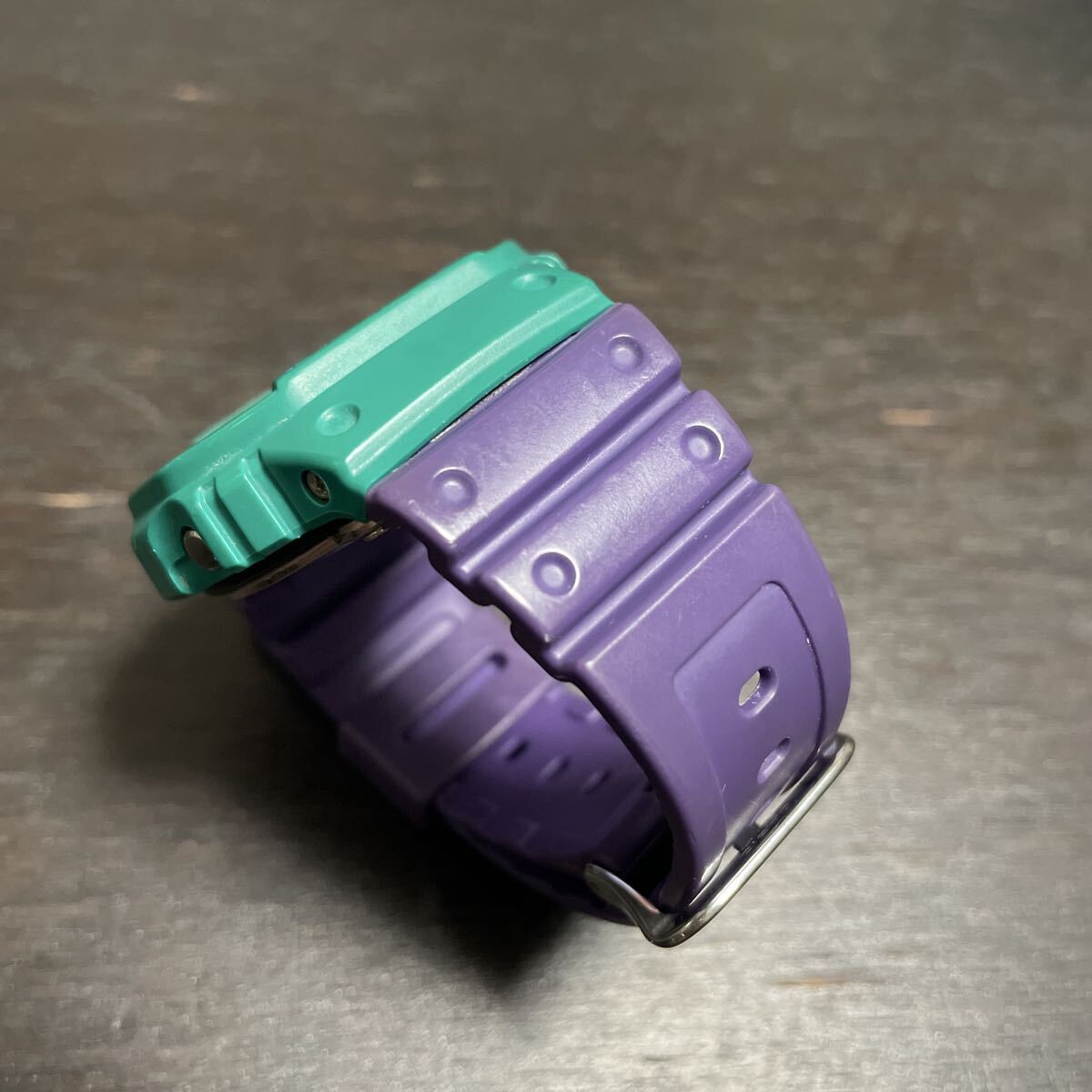CASIO G-SHOCK DW-5600TB グリーン パープル 稼働品 現状 _画像4