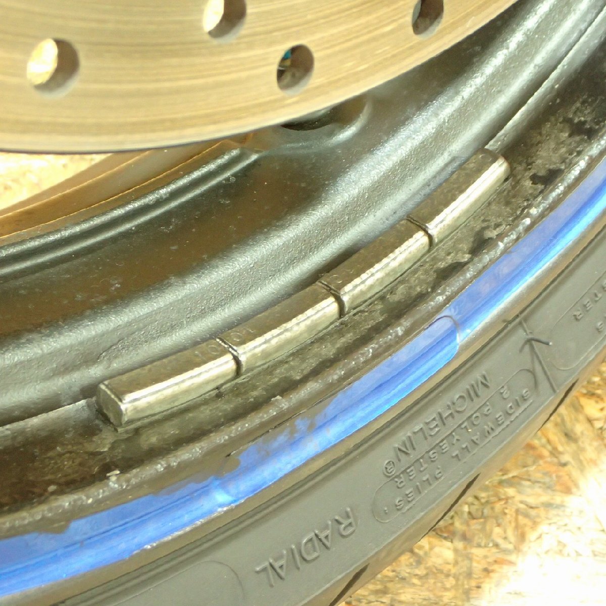 【送料Lサイズ】YAMAHA RP03J-0015** XJR1300 フロントホイール 17×3.50 F-77 専用動画あり 検.( 202511 11 寅437_画像6