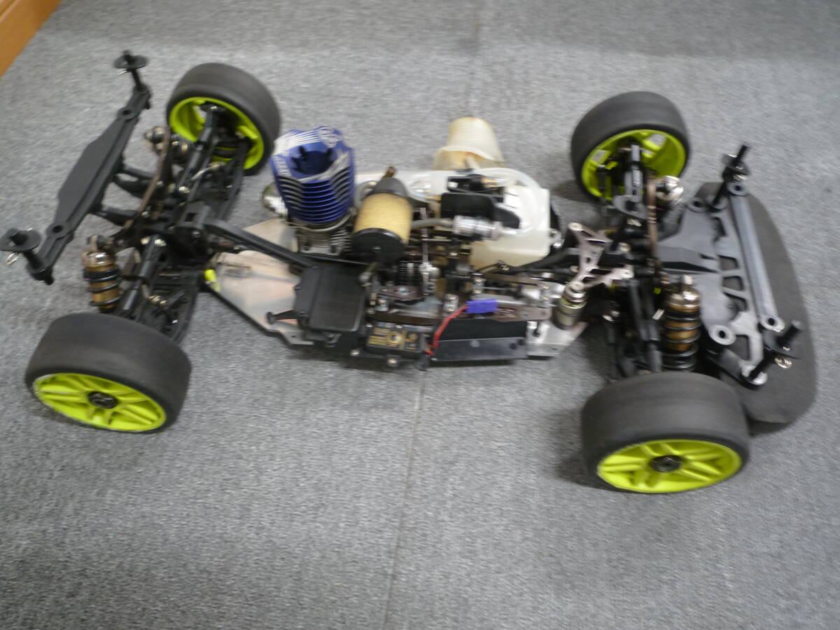 京商　インファーノGT3　エンジン　マフラー付き_画像3