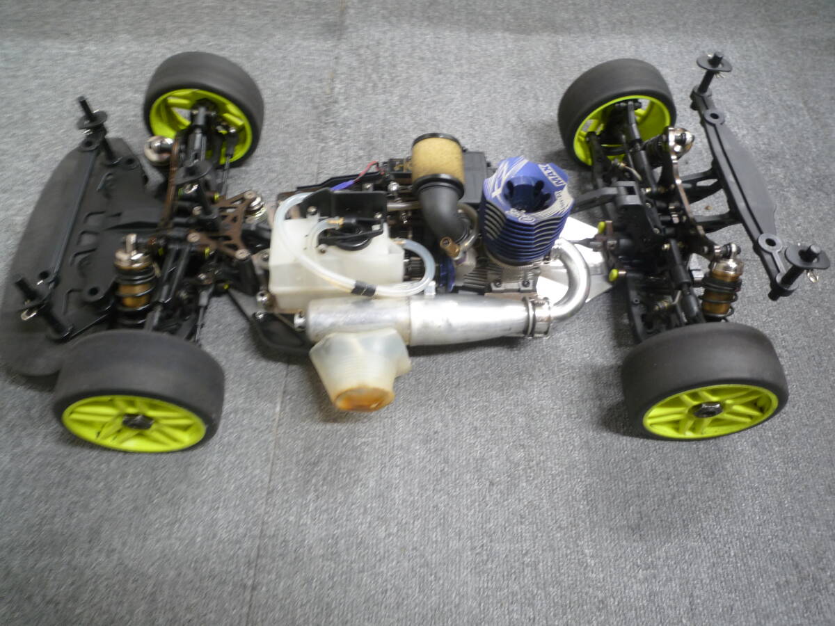 京商　インファーノGT3　エンジン　マフラー付き_画像2