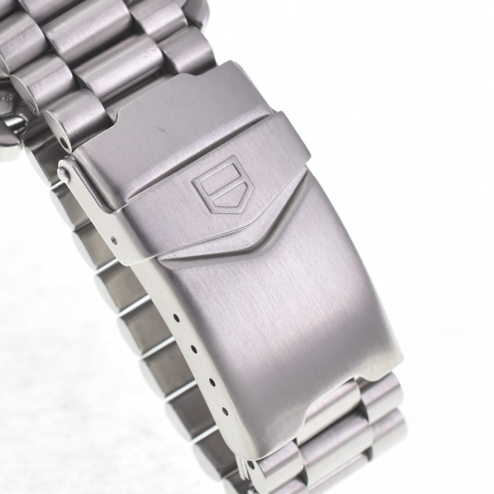 値下 タグホイヤー TAG HEUER 570.206 2000シリーズ プロフェッショナル クロノグラフ デイト クォーツ メンズ Q#141132_画像7