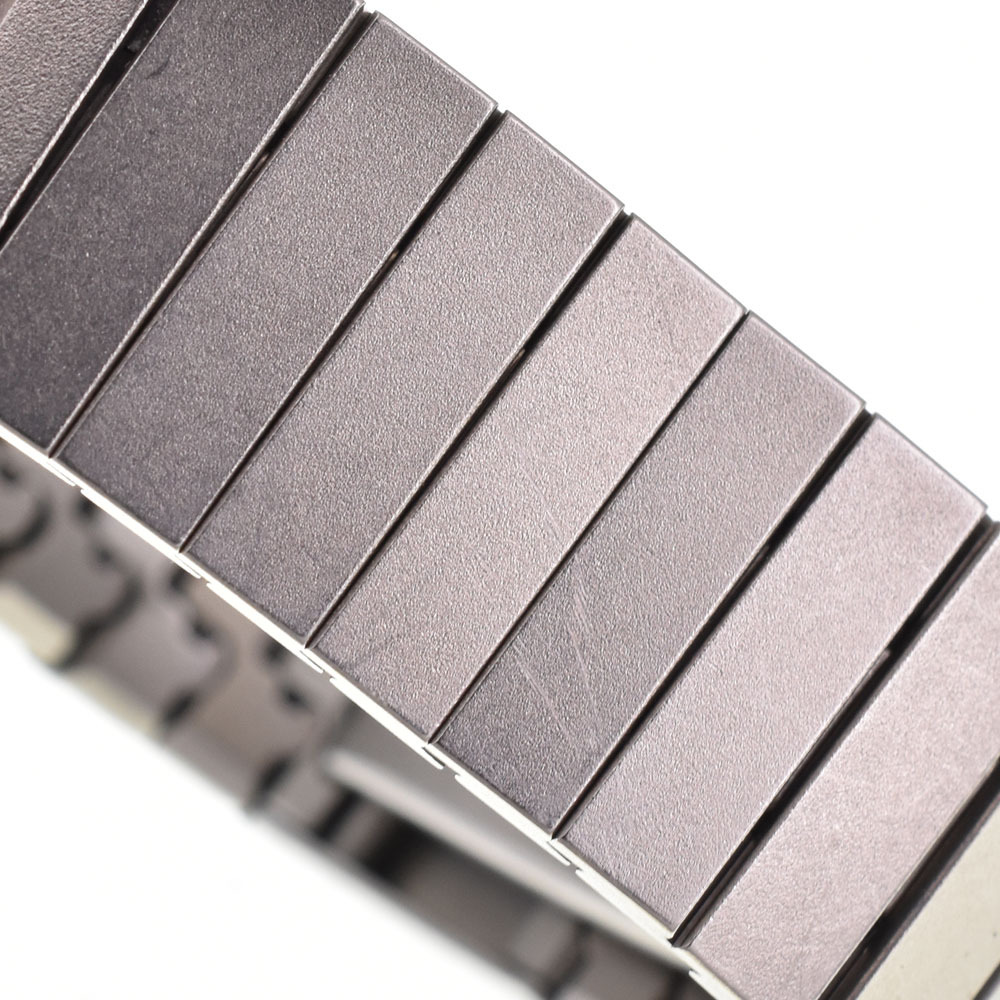 ポルシェデザイン Porsche Design by IWC 32mm チタン デイト クォーツ ユニセックス 良品 R#143749_画像8