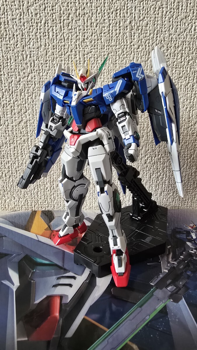 RG ダブルオーライザー　素組・スミ入れ・完成品_画像2