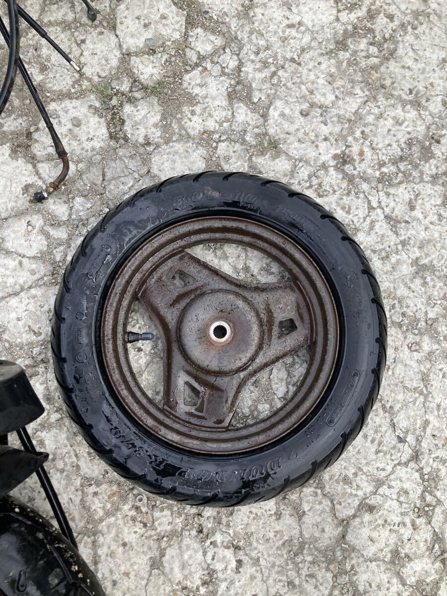 61817■ ホンダ スーパーディオZX AF28 (141番台〜) 〈部品取りジャンク〉マスター キャリパー フロントフォーク ホイールセット ステム_画像3