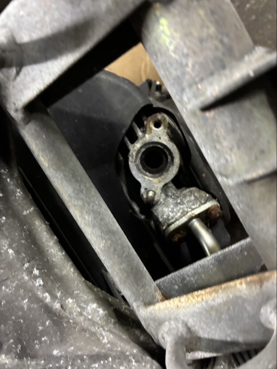 61713 ■ ホンダ トゥデイ AF61 (153番台〜) 実動 エンジン ※安定はするが吹き上がらず異音ガラガラ音有り 〈ジャンク品〉_画像10