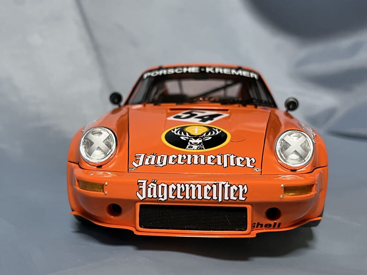 スパークモデル製　 イェーガーマイスター　ポルシェ911 RSR 3.0 (1/18)_画像4