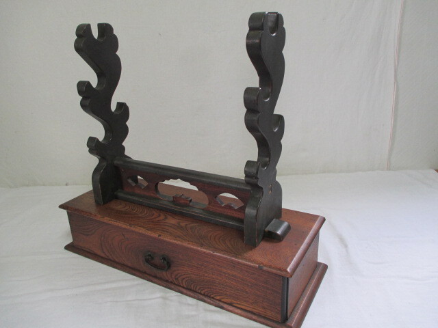 #TAA404# времена меч ../ общий keyaki под дерево материал / выдвижной ящик имеется /.. ... резьба по дереву /. глаз узор / высота 40cm