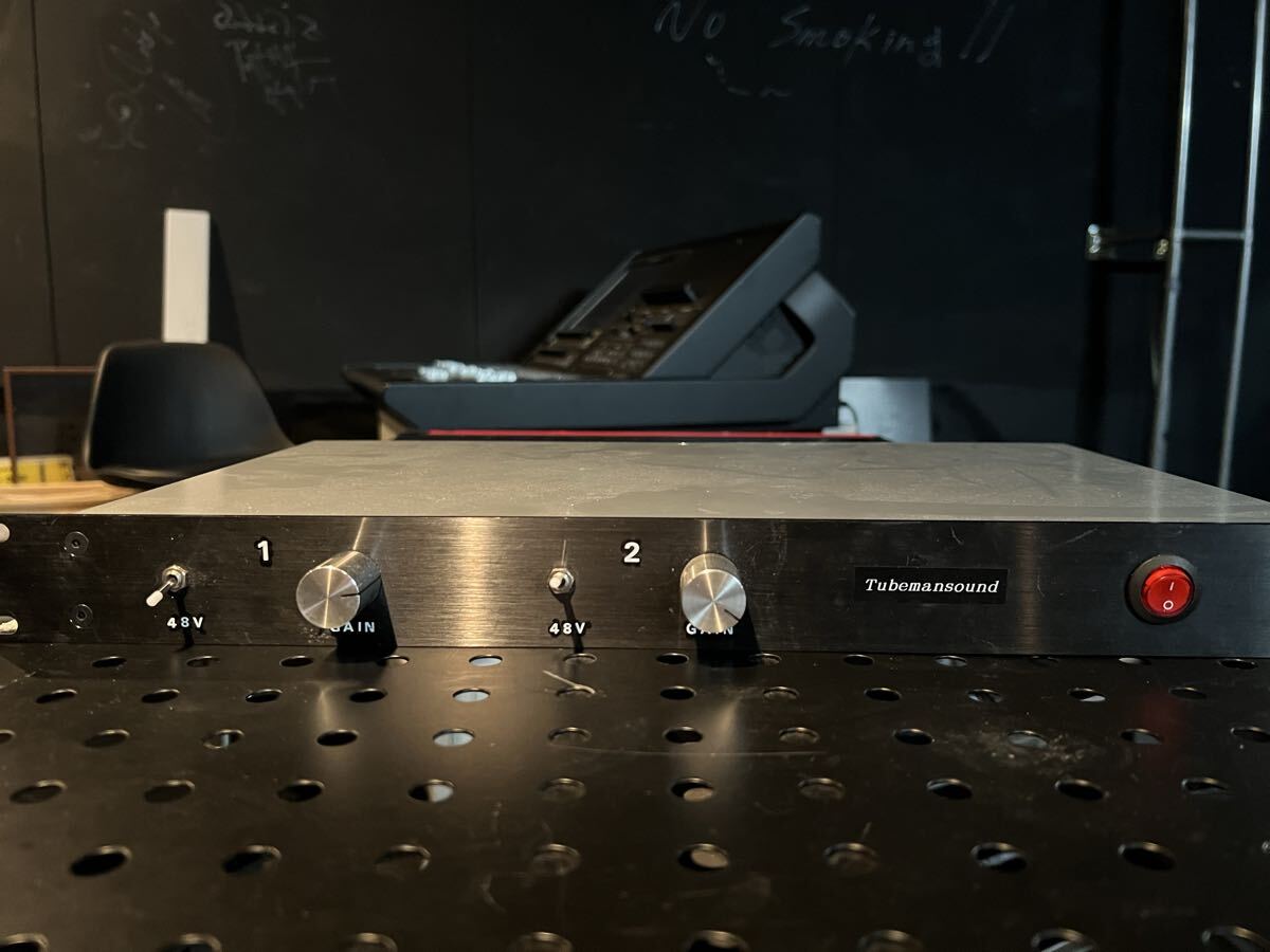 QUADEIGHT производства trance specification tis страховочный клинок 2ch микрофонный предусилитель осмотр / Neve SSL