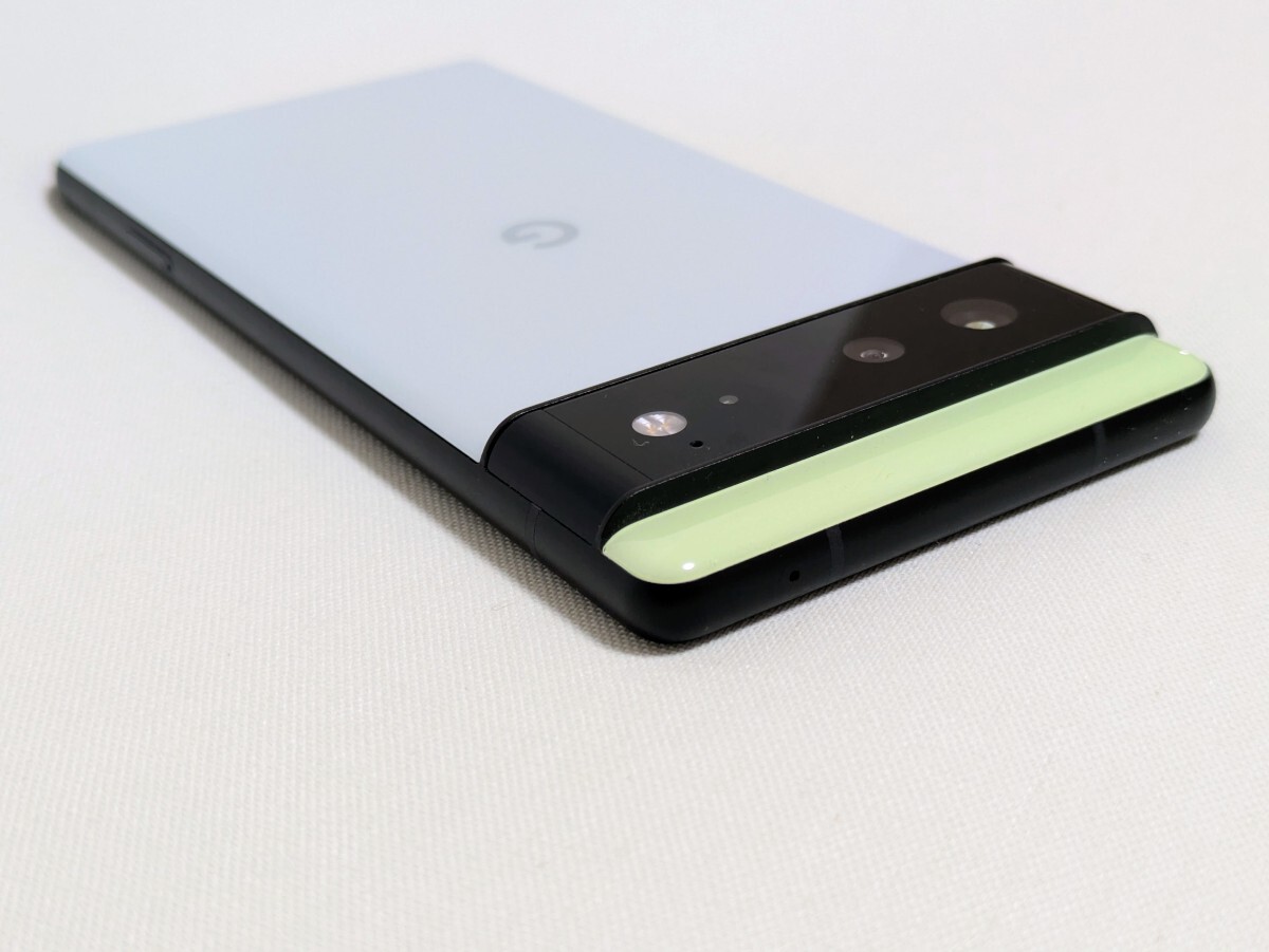 美品 Google Pixel6 ソータシーフォーム 128GB 判定◯ SIMロック解除済 SIMフリー au スマートフォン Sorta Seafoam android_画像4
