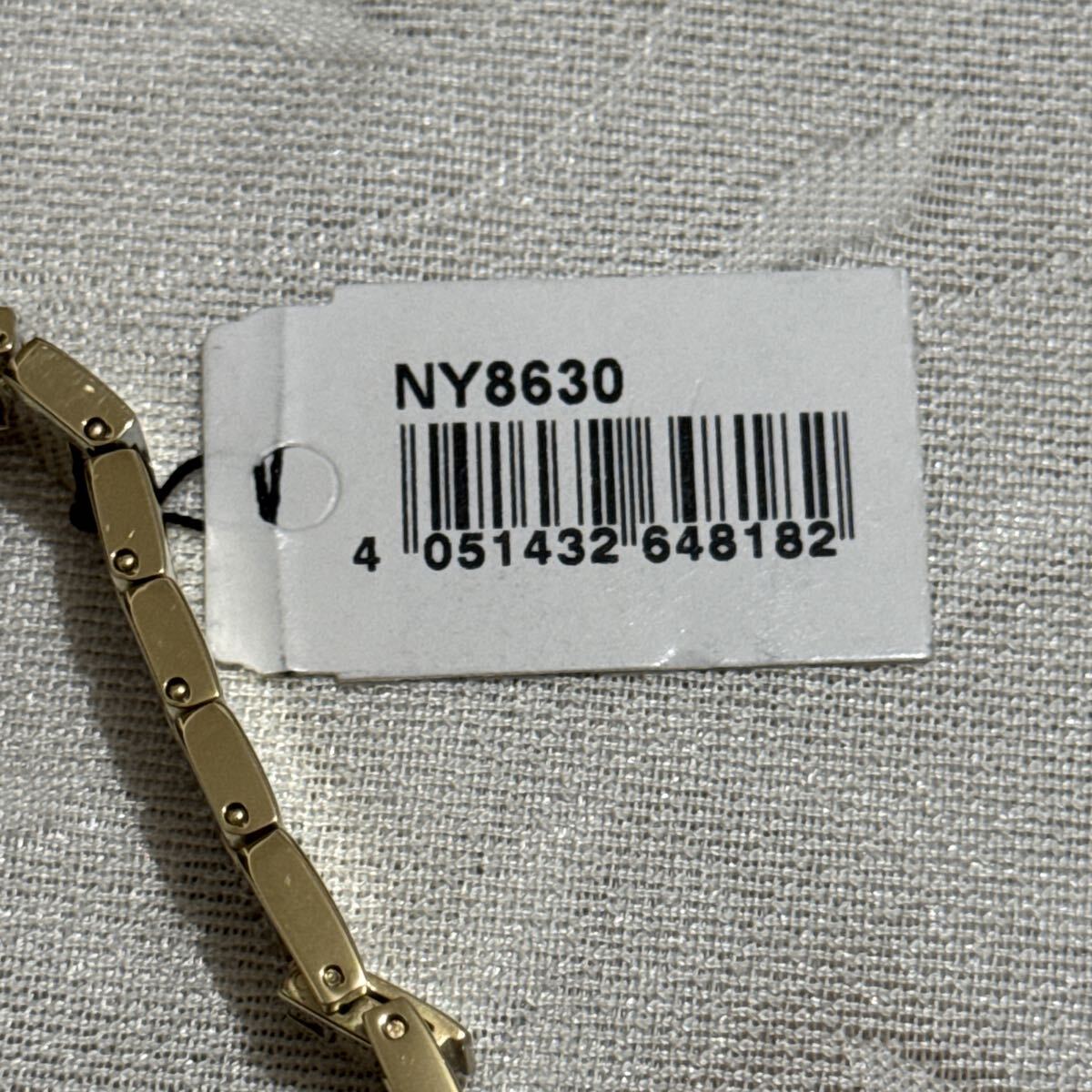 DKNY Donna Karan New York наручные часы 18mm NY8630 не использовался кварц Gold 5