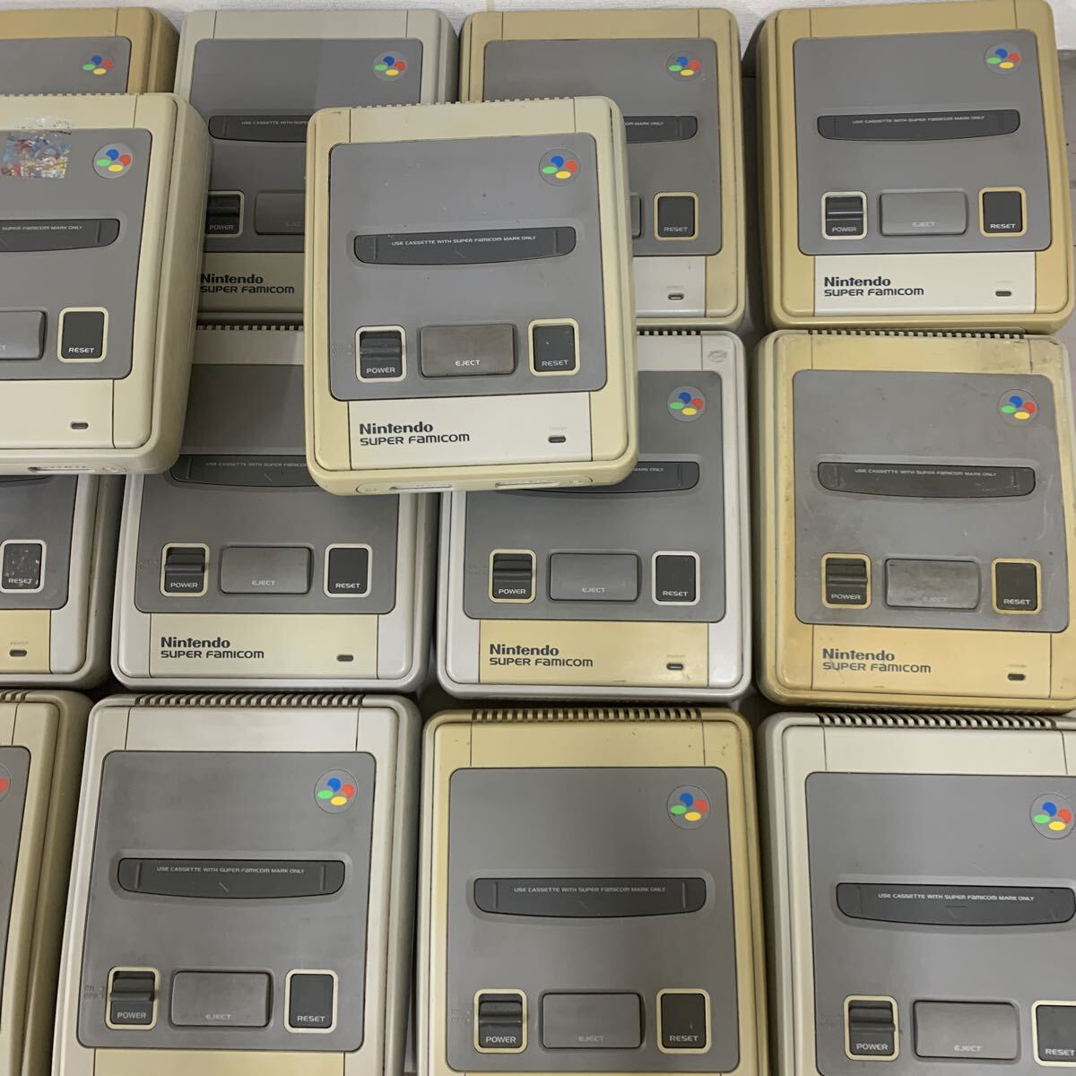 Nintendo スーパーファミコン ニンテンドー SFC 任天堂.まとめ売り32台 SHVC-001 #10_画像8