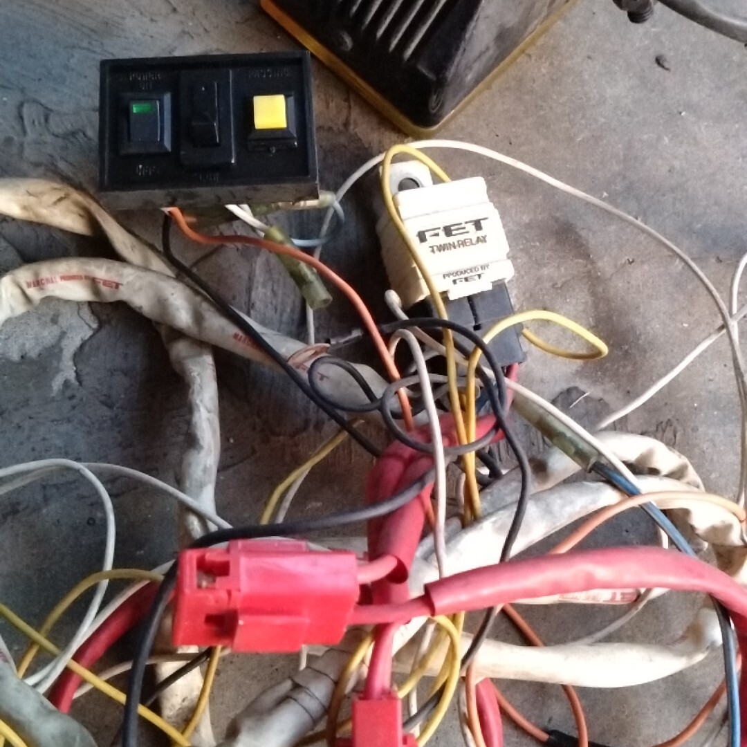 当時物 FET イエロー フォグランプ 角型 点灯未確認_画像4