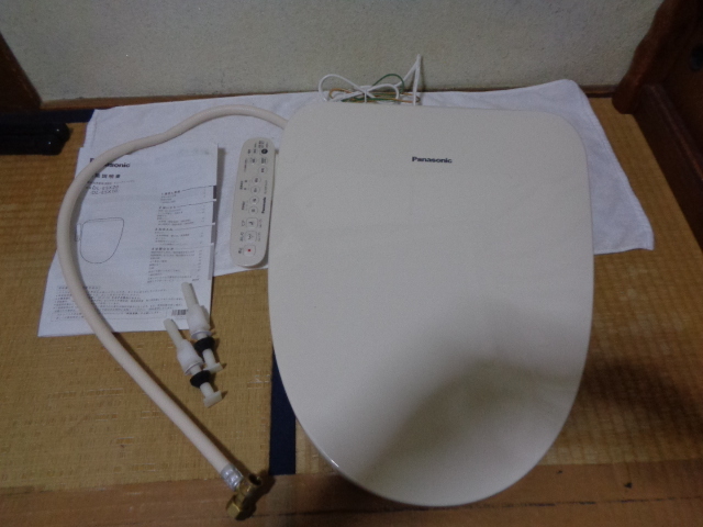 Panasonic 温水洗浄便座 家庭用/ビューティ・トワレ/品番：DL-ESX10-CP/ウォッシュレット/2024年製/取扱説明書付/未使用美品-箱無保管品_画像1