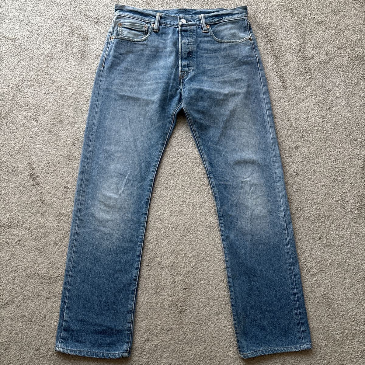Levi's リーバイス 501 ORIGINAL FIT BASIC BLUES 00501-1618 ユーズド加工 インディゴ ジーンズ W32 L32 ヒゲ ハチノス 501xx 502 505_画像1