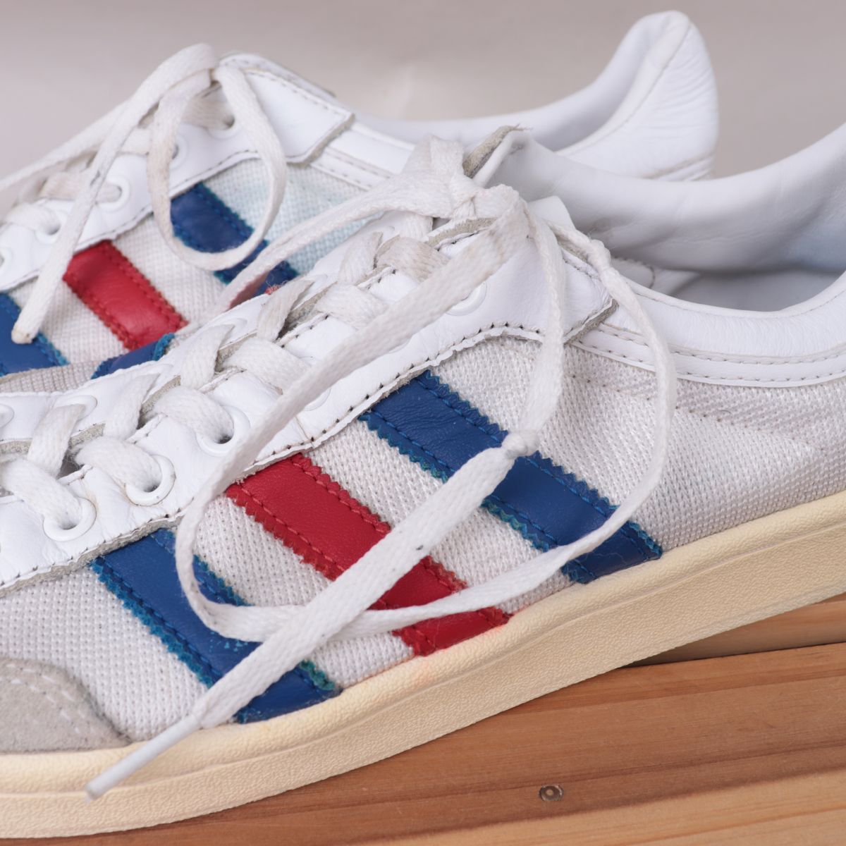 z3239 Adidas America - narrow US10 28.0cm/ белый белый синий голубой красный красный adidas AMERICANA LOW мужской спортивные туфли б/у 