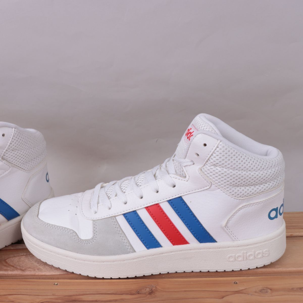 z3572 Adidas обруч s2.0 mid US10 28.0cm/ белый белый синий красный светло-серый adidas Hoops 2.0 Mid мужской спортивные туфли б/у 