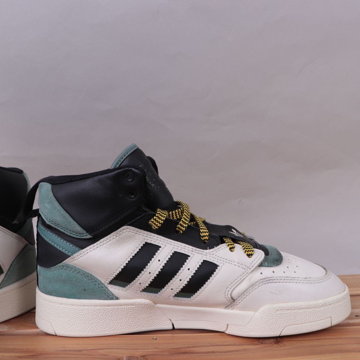 z3676 アディダス ドロップステップ XI US7 25.0cm/白 ホワイト 黒 グリーン系 adidas Drop Step XI メンズ ユニセックス スニーカー 中古_画像3