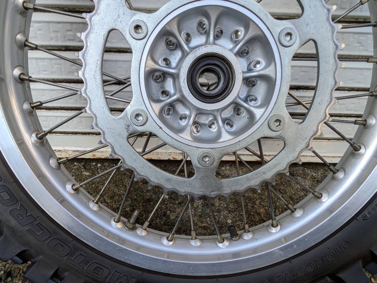 RMX250S SJ14A リアホイール スプロケット/リムロック付き_画像4