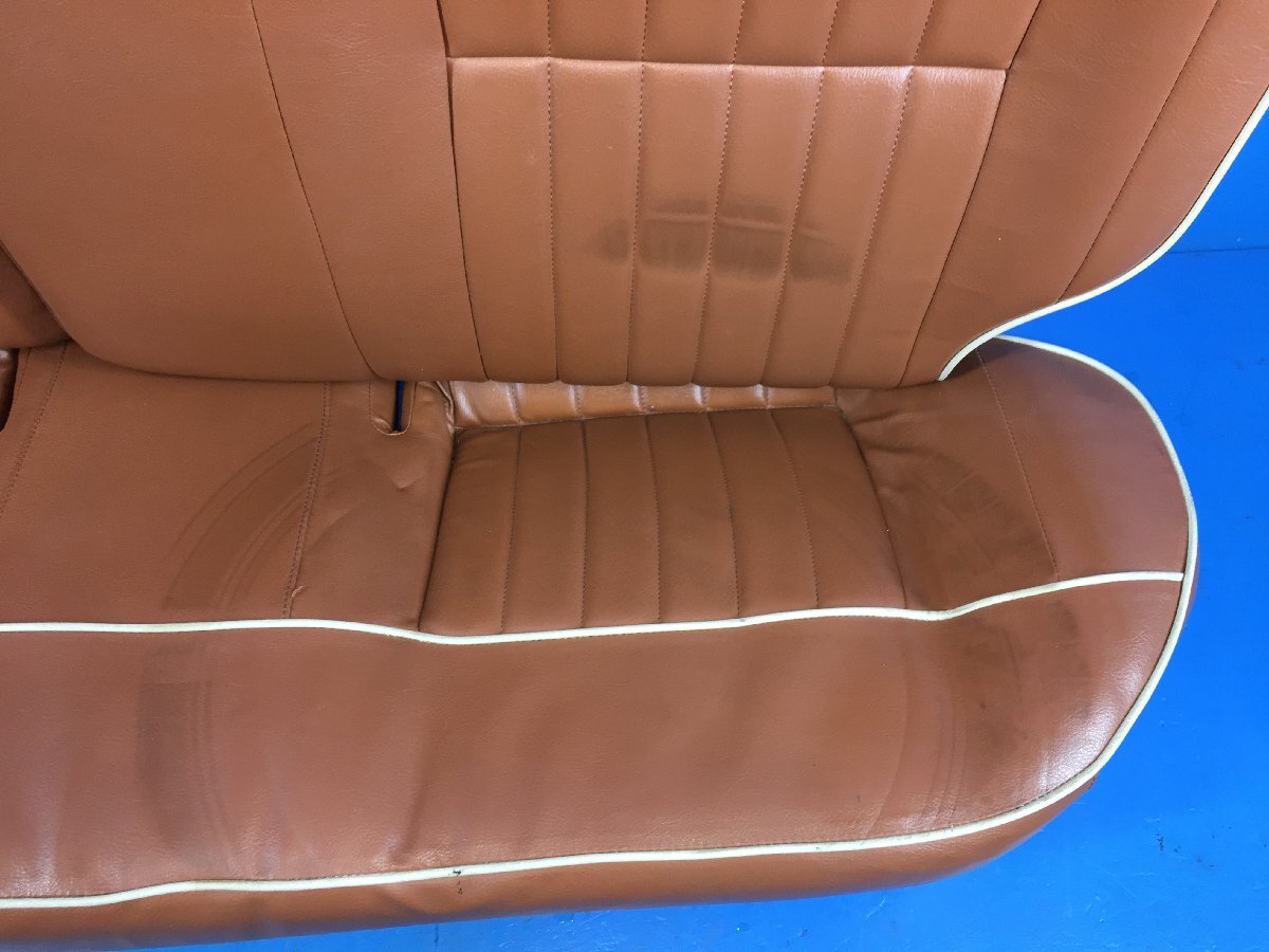 N987 Z18-2 ラシーン RFNB14【純正 リアシート ブラウン系 レザー】_画像4