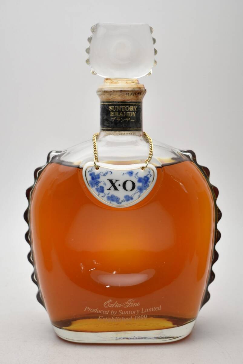 *3651* не . штекер бренди 4шт.@NIKKAnikaSUNTORY Suntory XO Deluxe extra штраф 660ml 700ml