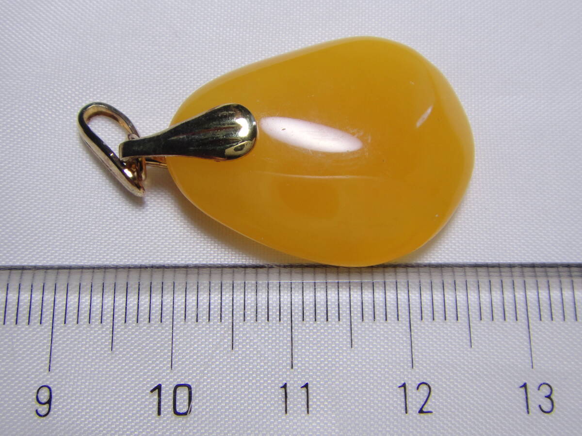 本琥珀　本コハク　ロイヤルアンバー　ネックレストップ　チャーム　良い色味　925刻印　レトロ　ヴィンテージ　D729_画像9