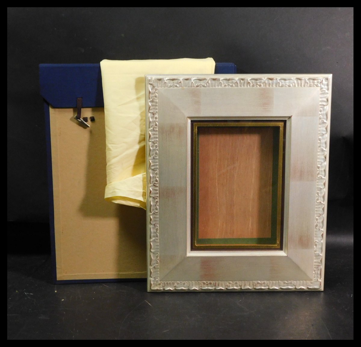 空額 額縁 SM号 油彩用 木製装飾額 銀彩(シルバー) 額装 木地 ガラス 中古品 ① w250417_画像1