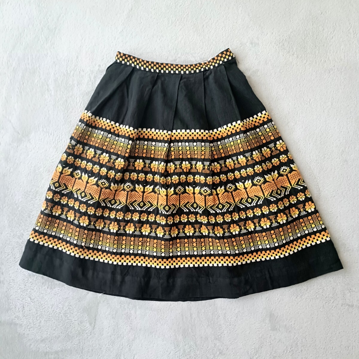 グアテマラ製 ハンドメイドスカート 民族衣装 手織 キッズ エスニック フォークロア アニマル 刺繍 ヴィンテージ古着 ヒッピー ボヘミアン_画像1