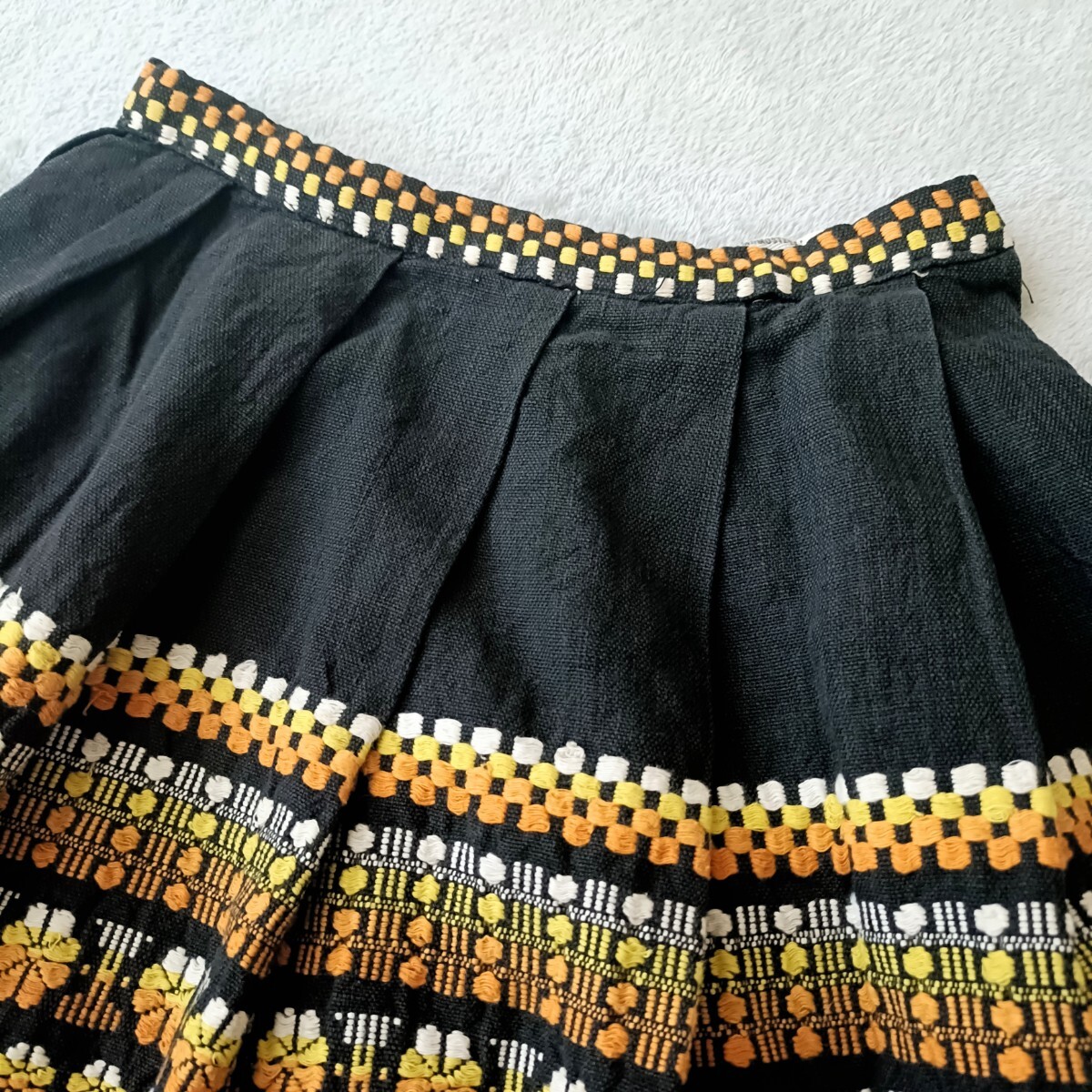 グアテマラ製 ハンドメイドスカート 民族衣装 手織 キッズ エスニック フォークロア アニマル 刺繍 ヴィンテージ古着 ヒッピー ボヘミアン_画像2