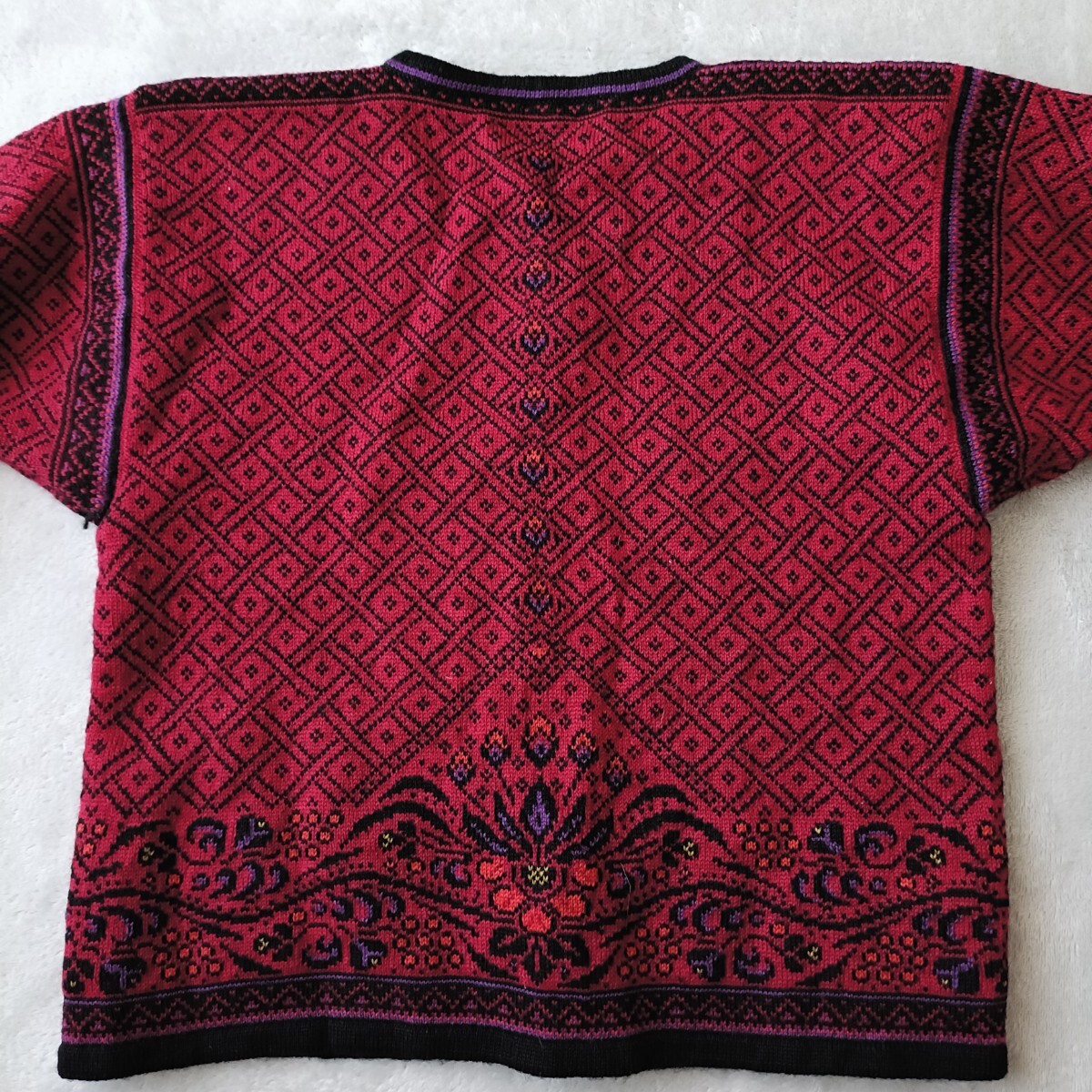 ノルウェー製 DALE OF NORWAY チロルカーディガン 花柄 幾何学 ノルディック柄 ウール フォークロア メタルボタン ヴィンテージ 古着 北欧_画像4