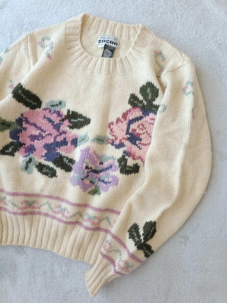 ウルグアイ製 花柄ウールニットセーター 薔薇 ローズ ハンドニット セーター 古着 ヴィンテージ ウール インポート古着 ローゲージ レトロ_画像1