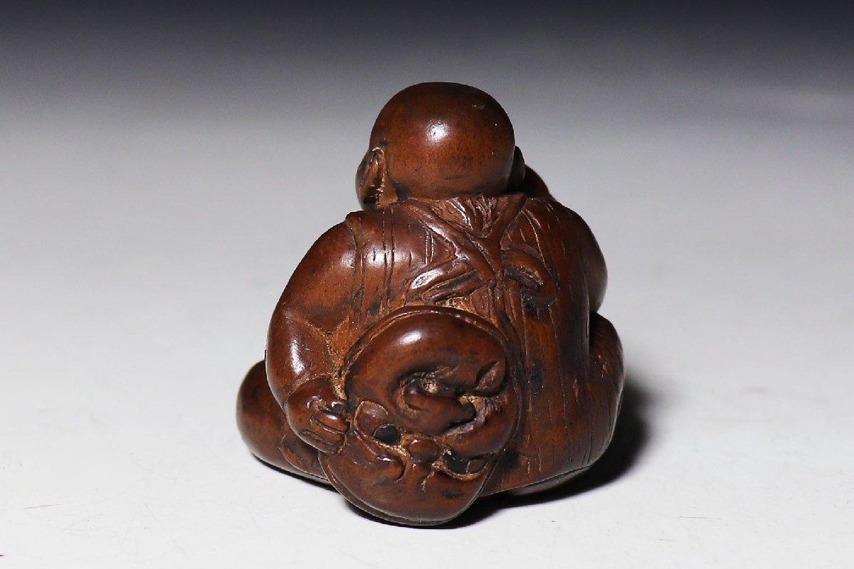 [ персик ].. предмет : дерево гравюра netsuke поверхность держать ....-