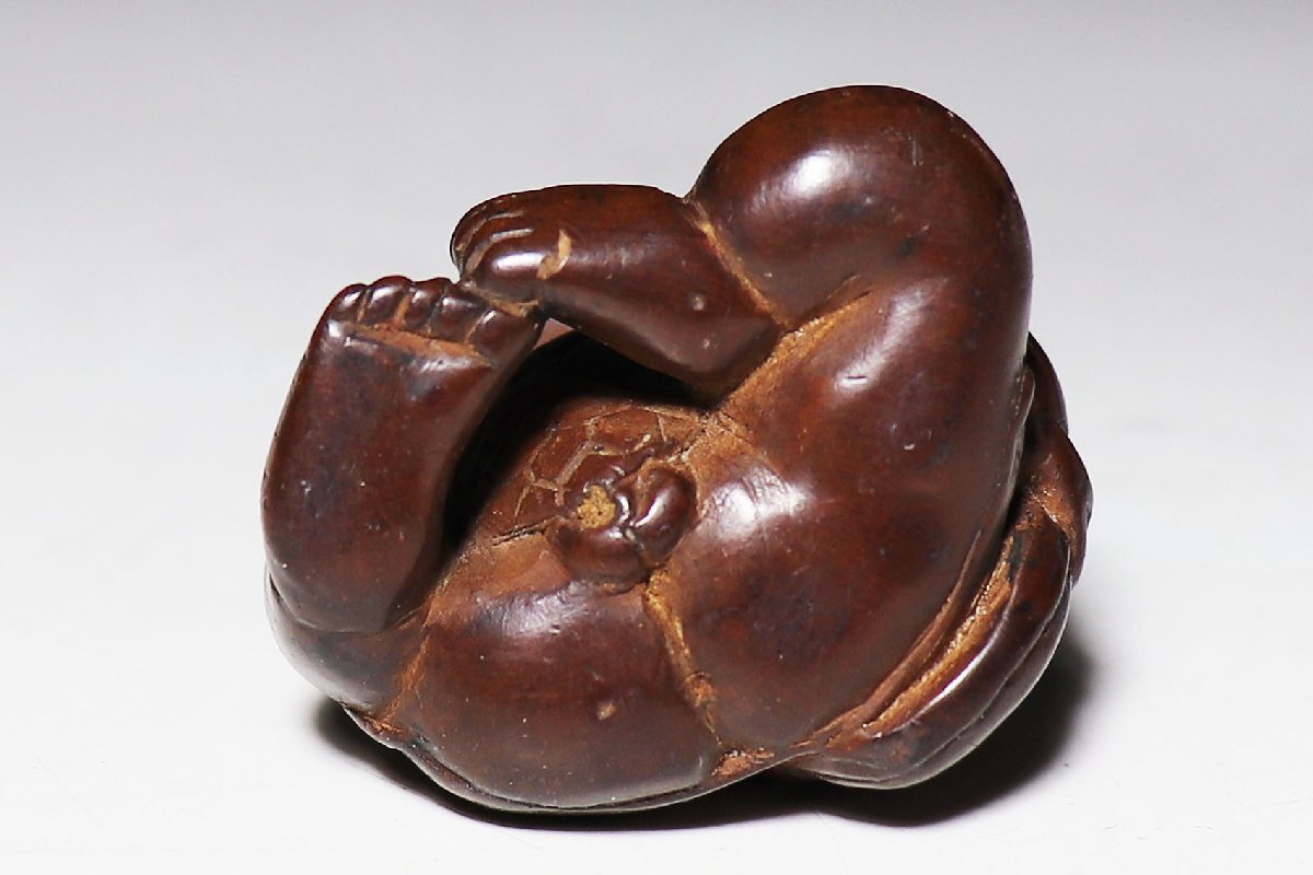 [ персик ].. предмет : дерево гравюра netsuke поверхность держать ....-
