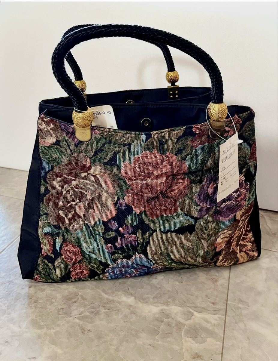 新品タグ付　ゴブラン織　軽量 手提げバッグ　3箇所別収納+内ポケット2個付　和・洋装兼用_画像2