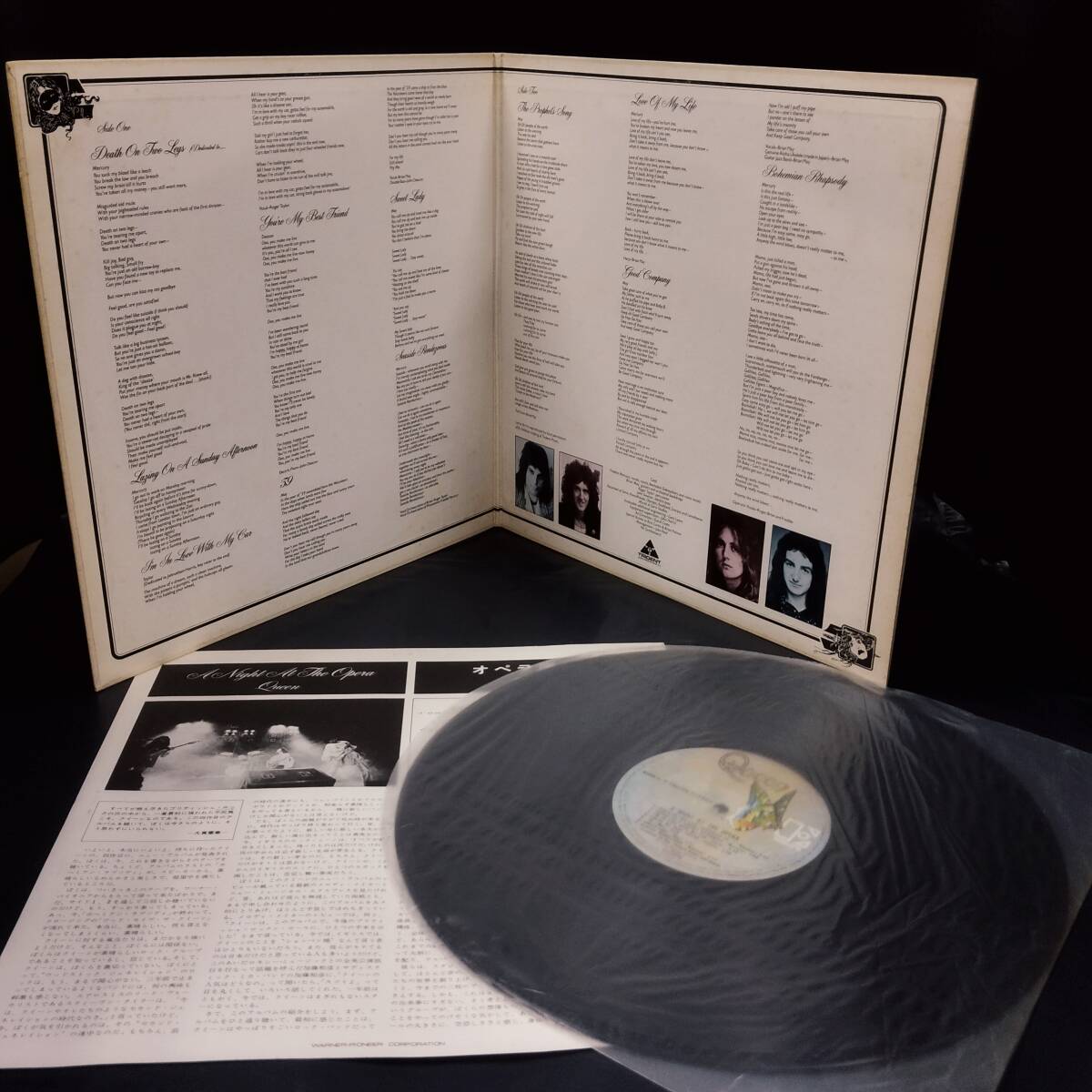 【D20828】Queen A Night At The Opera LPレコード_画像1