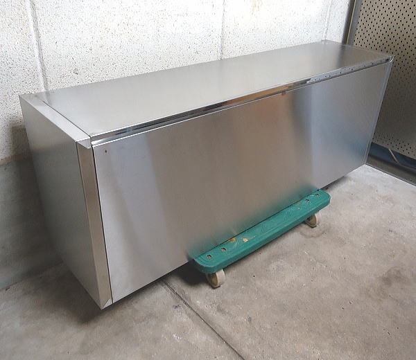 ★中古 業務用 アズマ製作所 AZUMA ステンレス製 吊戸棚 天吊り棚 天吊棚 120x30x45cm 現状品 店舗用品 厨房用品 内装備品 衛生許可_画像2