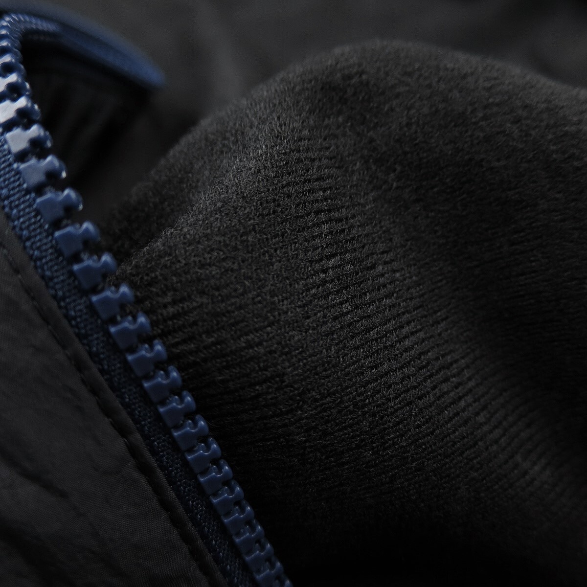 新品 ★ puma プーマ T7 ウーブンジャケット 日本限定 JAPAN LIMITED 092/01黒/【XL】/¥14,300_画像10