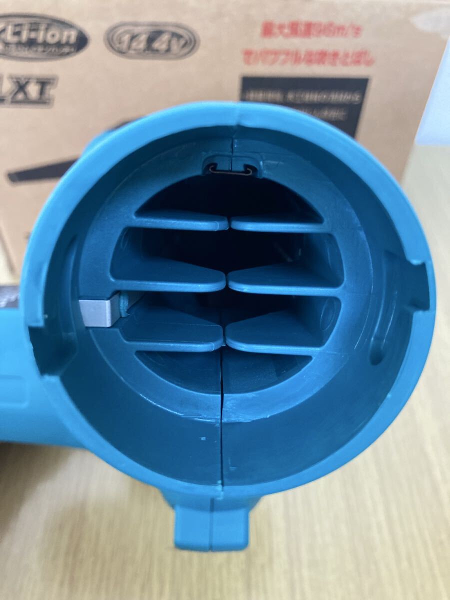 【美品】マキタ makita 充電式ブロワ UB144DZ 送風機_画像6