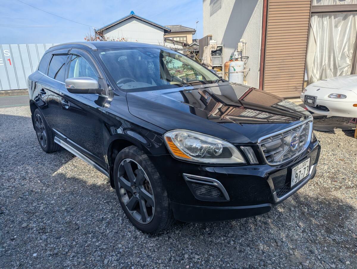 VOLVO ♪ ボルボXC60RデザインT6 AWD 車検残令和8年10月 _画像1