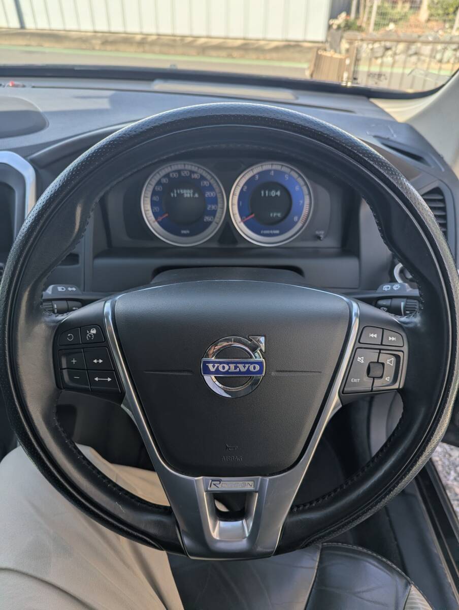 VOLVO ♪ ボルボXC60RデザインT6 AWD 車検残令和8年10月 _画像9