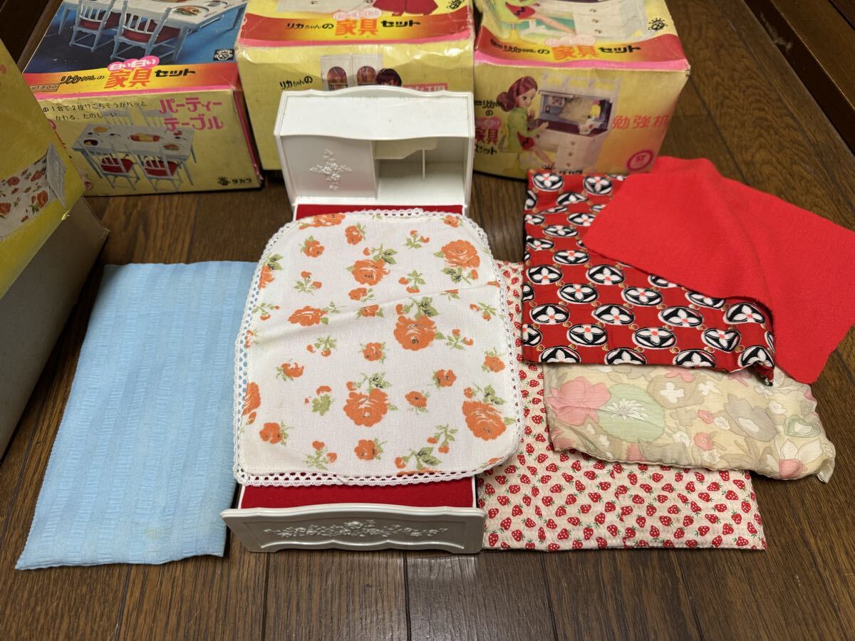 リカちゃん人形　 タカラ 当時物 TAKARA 昭和レトロ　初代 リカちゃん 着せ替え人形_画像3