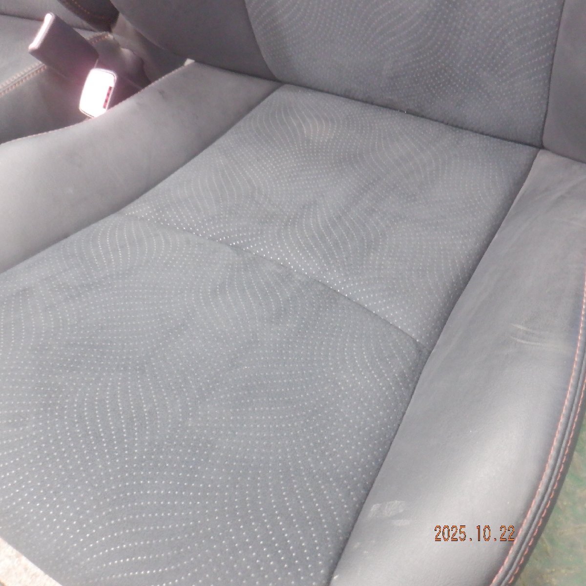 ☆プリウスアルファ/G　DAA-ZVW41W　純正　ドライバーズ、アシスタント、リアシートセット　：36517　※個人宅発送不可_画像8