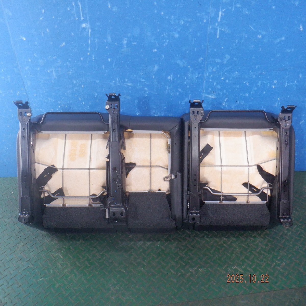 ☆プリウスアルファ/G　DAA-ZVW41W　純正　ドライバーズ、アシスタント、リアシートセット　：36517　※個人宅発送不可_画像5