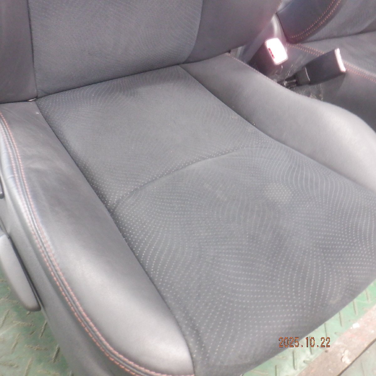 ☆プリウスアルファ/G　DAA-ZVW41W　純正　ドライバーズ、アシスタント、リアシートセット　：36517　※個人宅発送不可_画像10