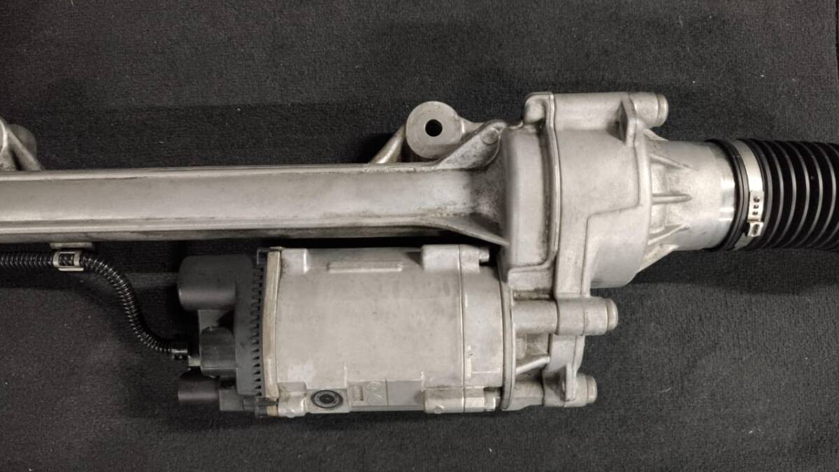 BMW 1シリーズ F20 LCI 等 ステアリング　ギアボックス 動作OK_画像2