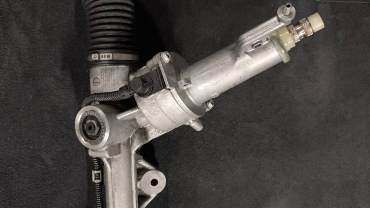 BMW 1シリーズ F20 LCI 等 ステアリング　ギアボックス 動作OK_画像3