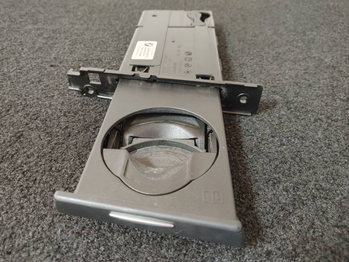 BMW 3シリーズ E90 E91 E92 E93 左右 セット 右ハンドル 純正 助手席 ドリンクホルダー カップホルダー 動作OK　y536_画像5